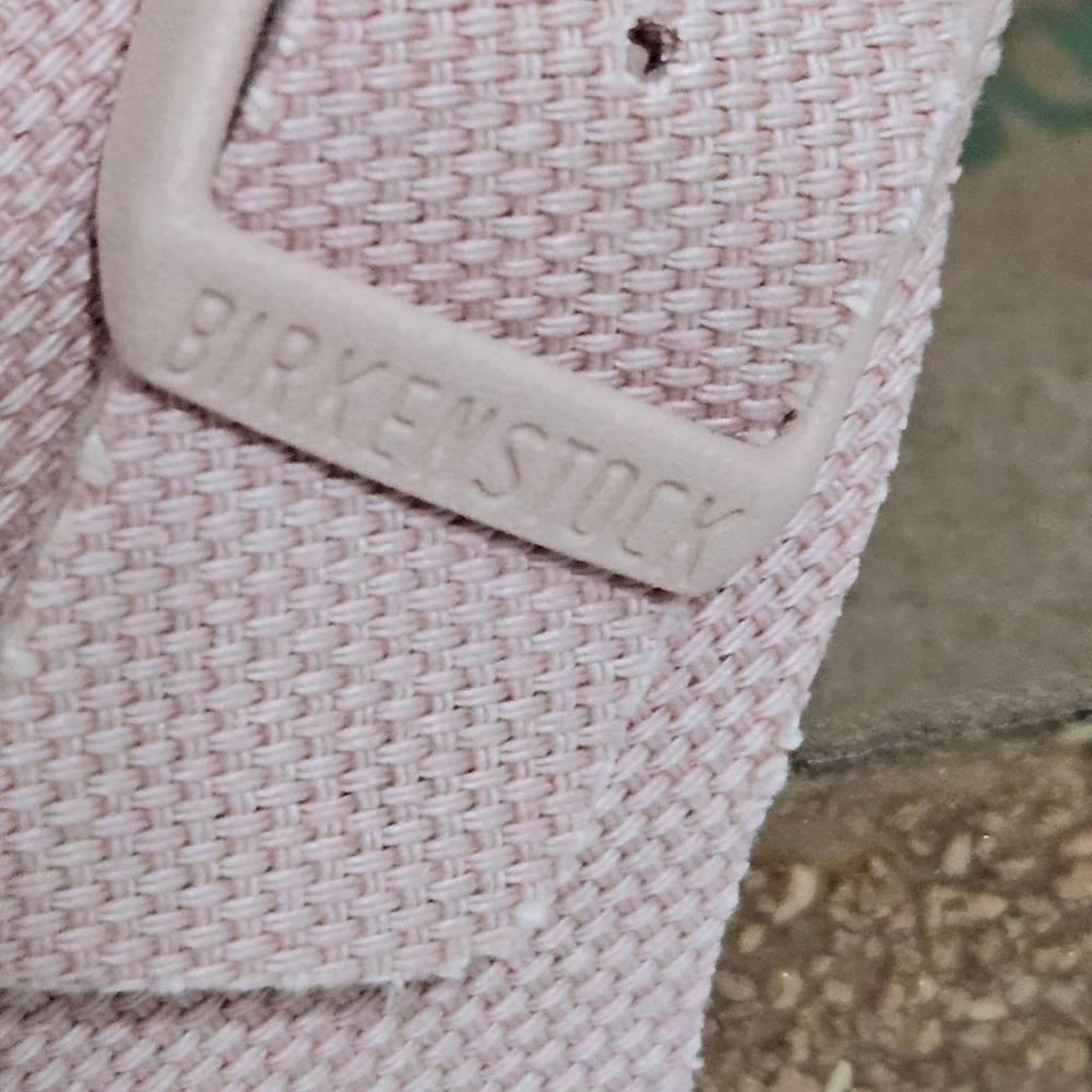 NWT BIRKENSTOCK Gizeh Rivet Vegan Soft Pink Women's Sz 12 - Picture 8 of 8